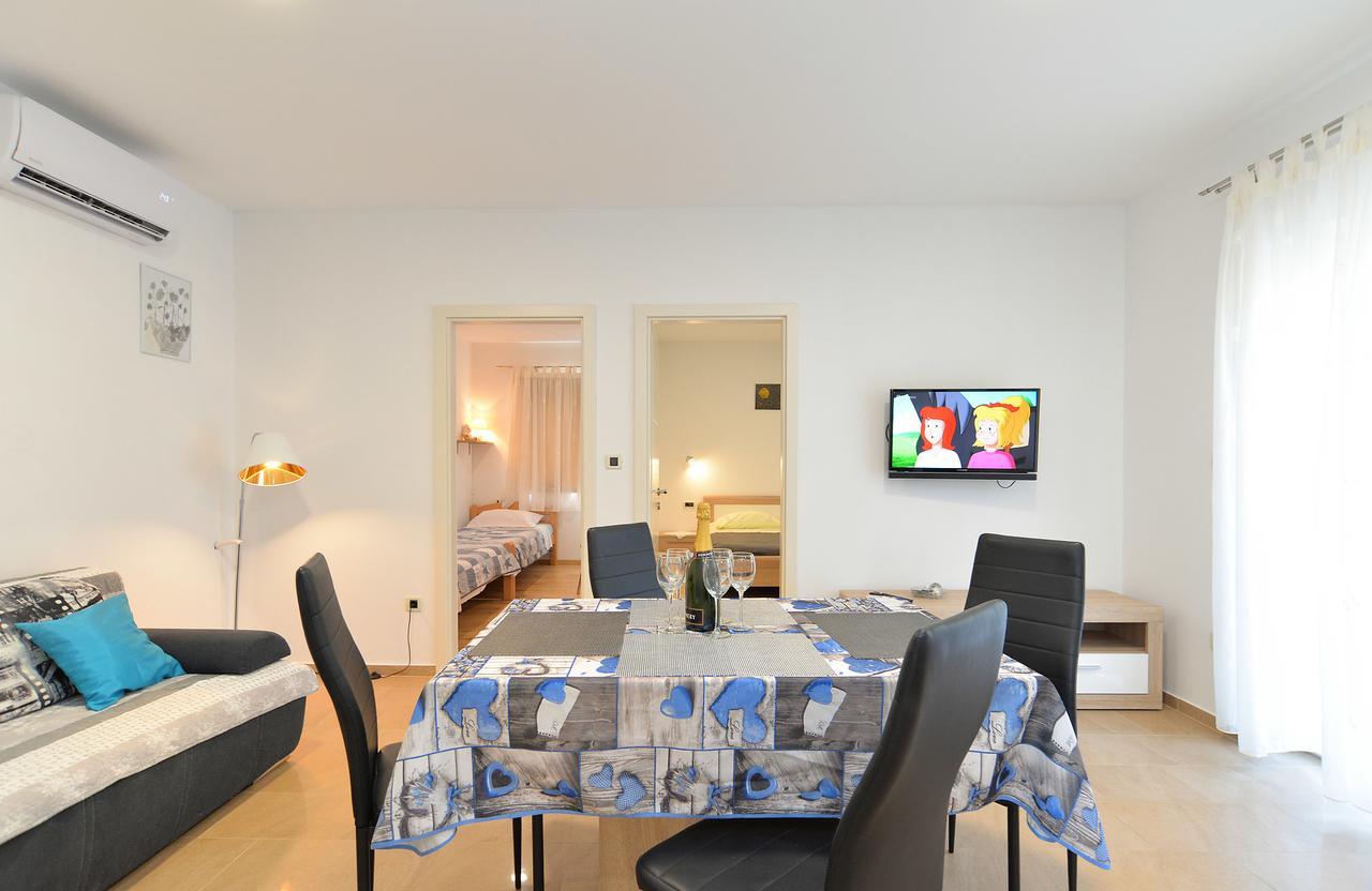 Apartments Elizabeta 1701 Fažana Екстериор снимка