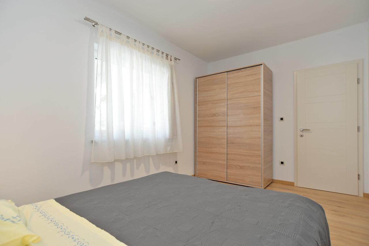 Apartments Elizabeta 1701 Fažana Екстериор снимка